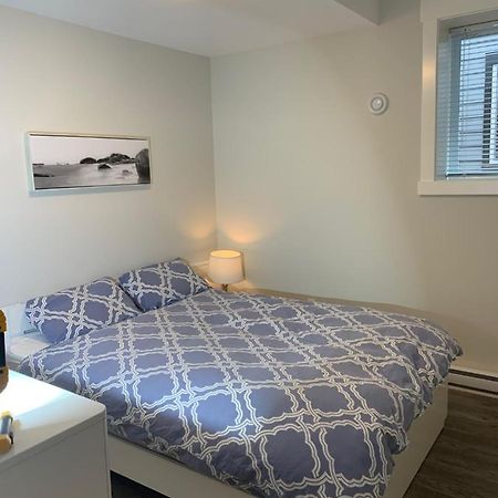Modern 2Br Guest House In North ナナイモ エクステリア 写真